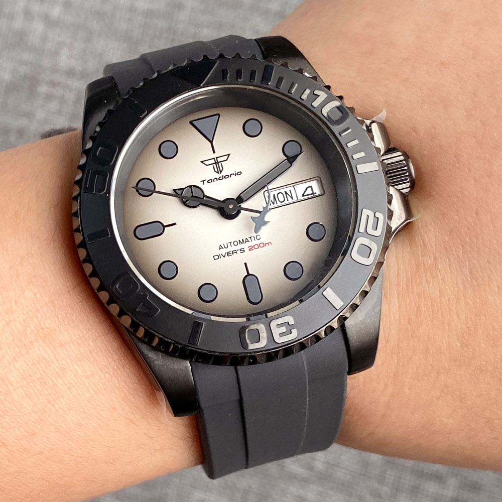 Vintage Fashion Complete - Tandorio 200M Waterproof NH36A Vintage Black