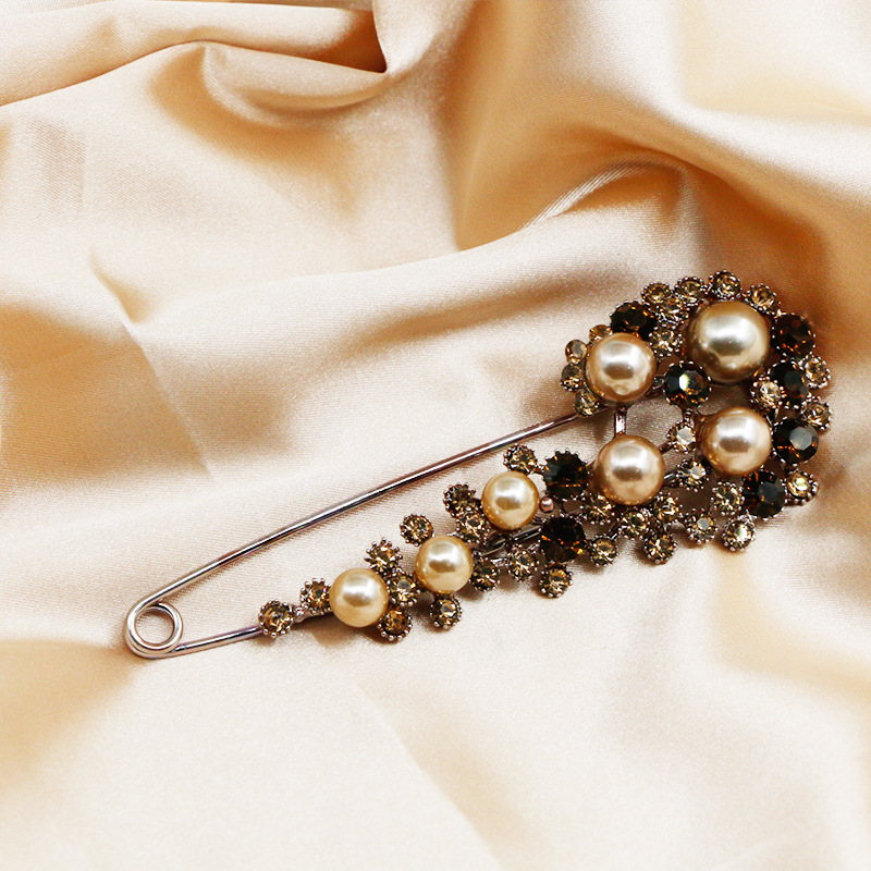 New Vintage  Rhinestone Large  - Vintage Women Fashion recension och pris