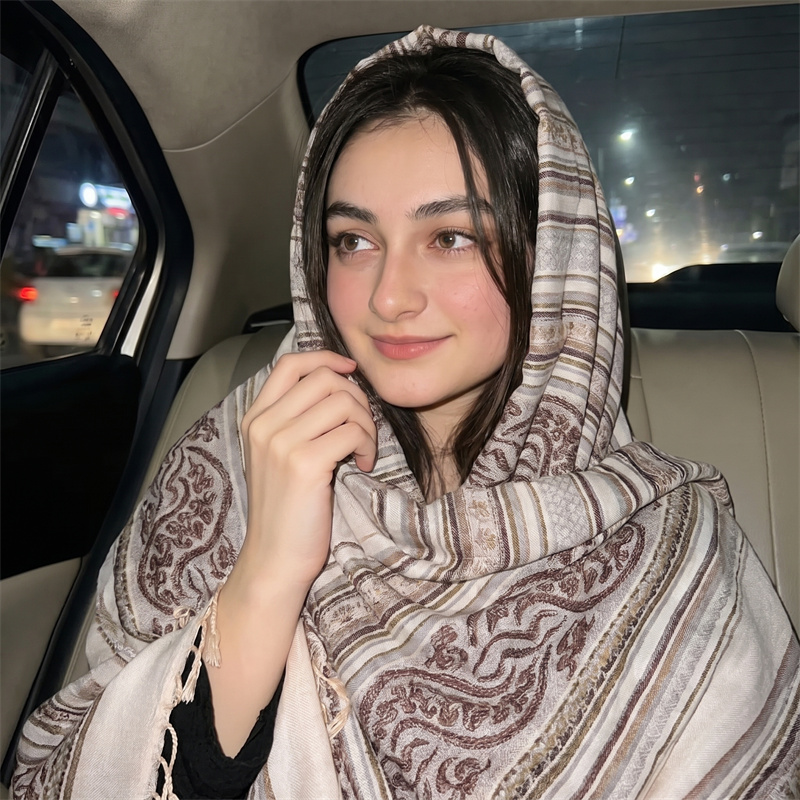 Vintage Paisley Print Hijab Fa - Vintage Fashion Prints recension och pris