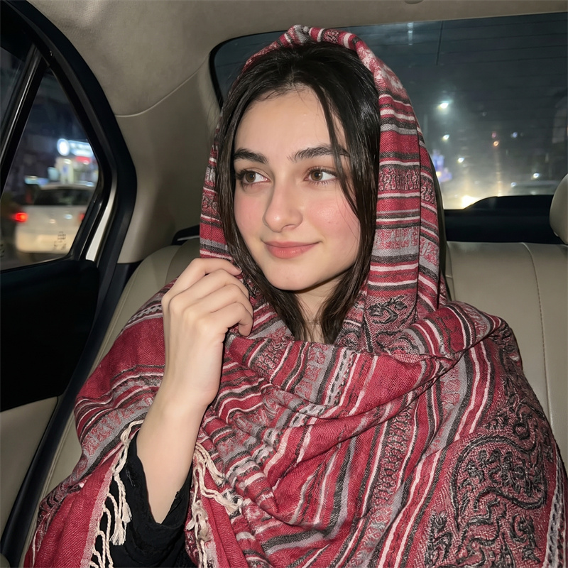 Vintage Paisley Print Hijab Fa - Vintage Fashion Prints recension och pris