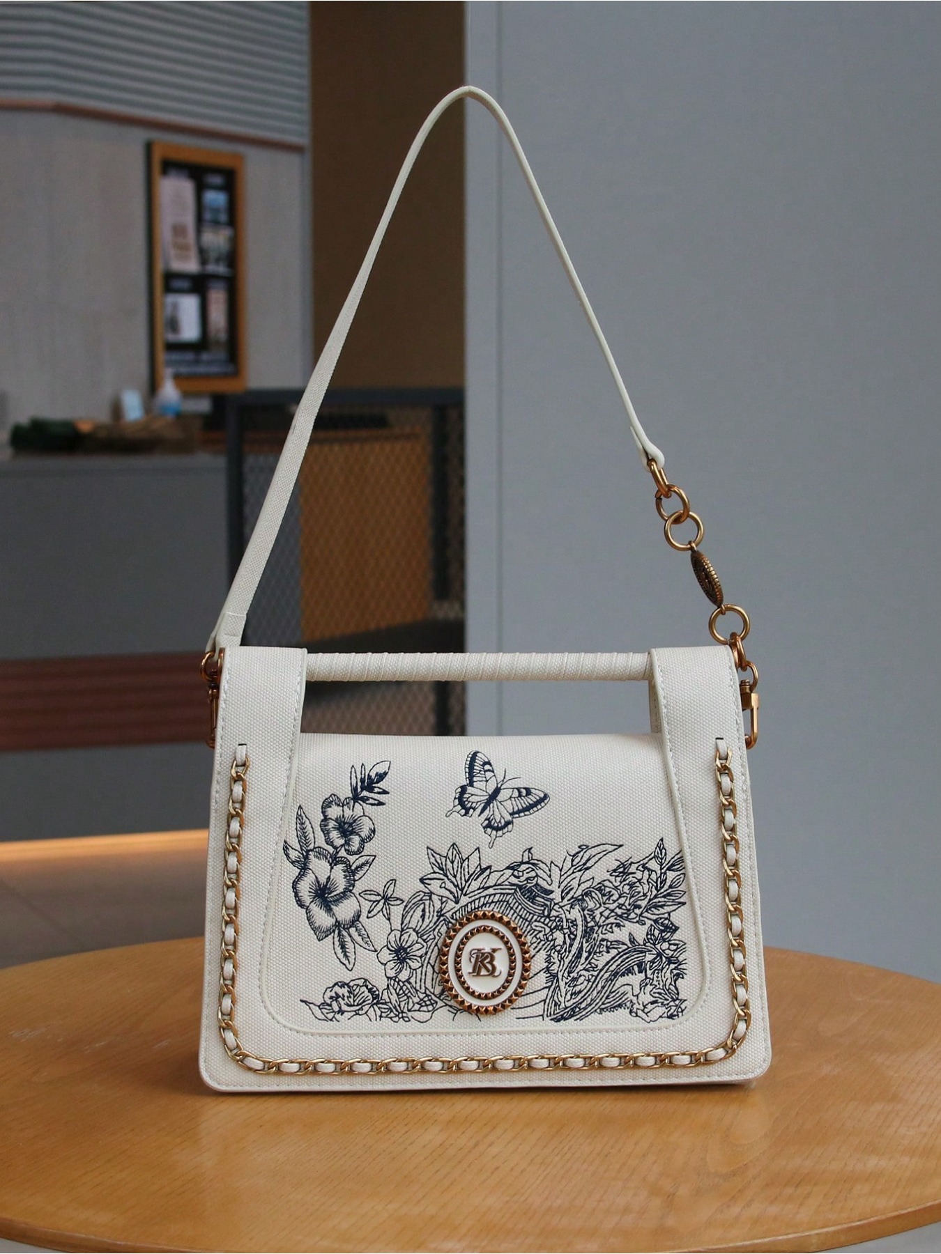Vintage Retro Flip Handbag New - Vintage Fashion In Chinese recension och pris