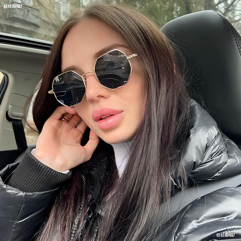 Square Polygon Metal Sunglasse - Vintage Fashion De recension och pris
